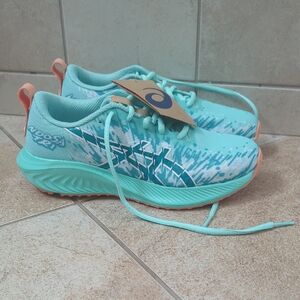 ASICS GEL-NOOSA TRI 16 Size 3 Youth Color: Illuminate Mint/Wave Teal NWT